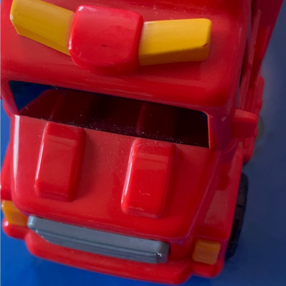 Red firetruck and going to the fire house book - Picture 5 of 8